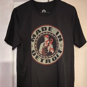 Made in Detroit T-Shirt Size Medium Unisex Kid Rock